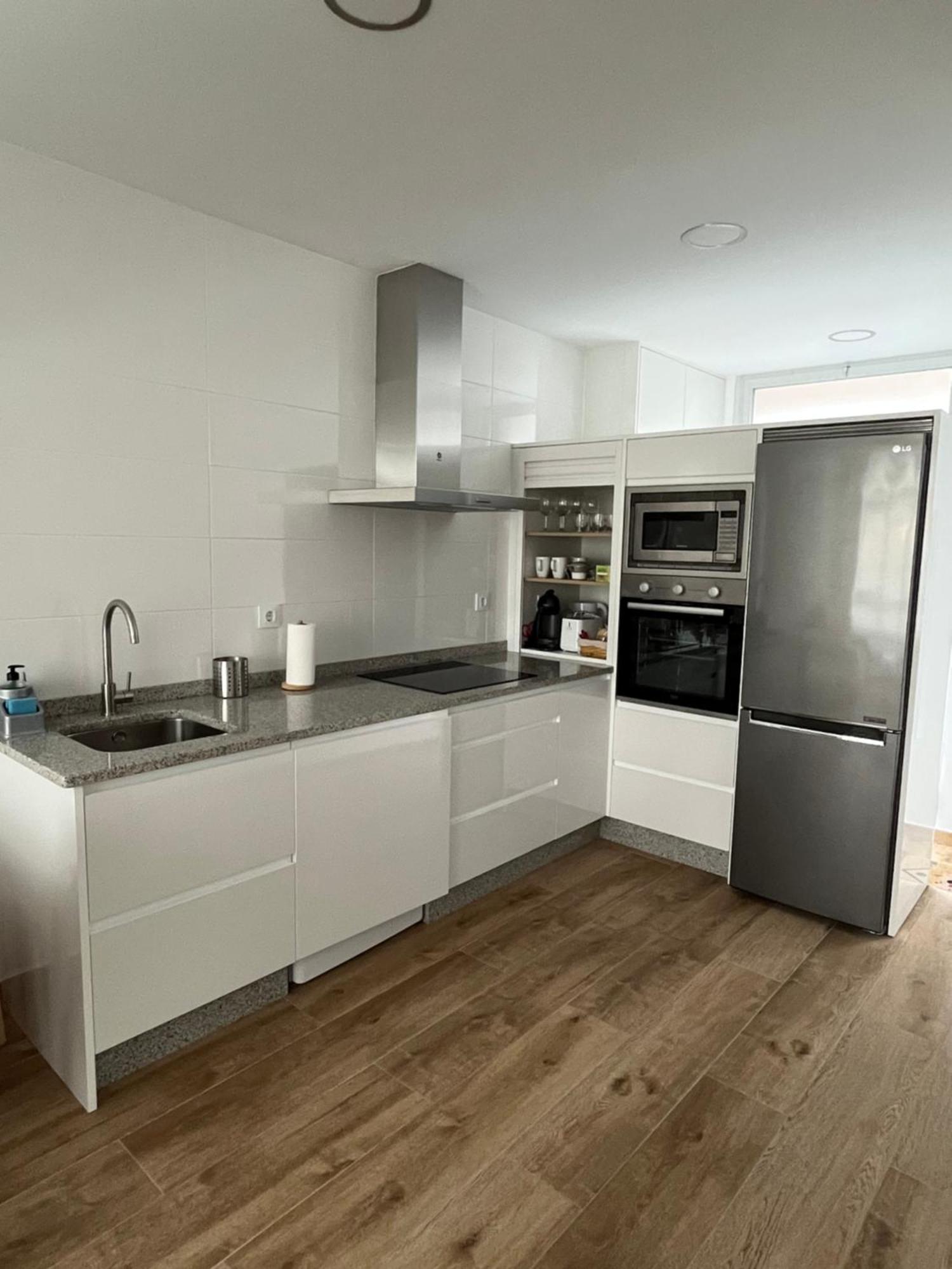 Apartamento Paseo Maritimo Camelle Eksteriør bilde